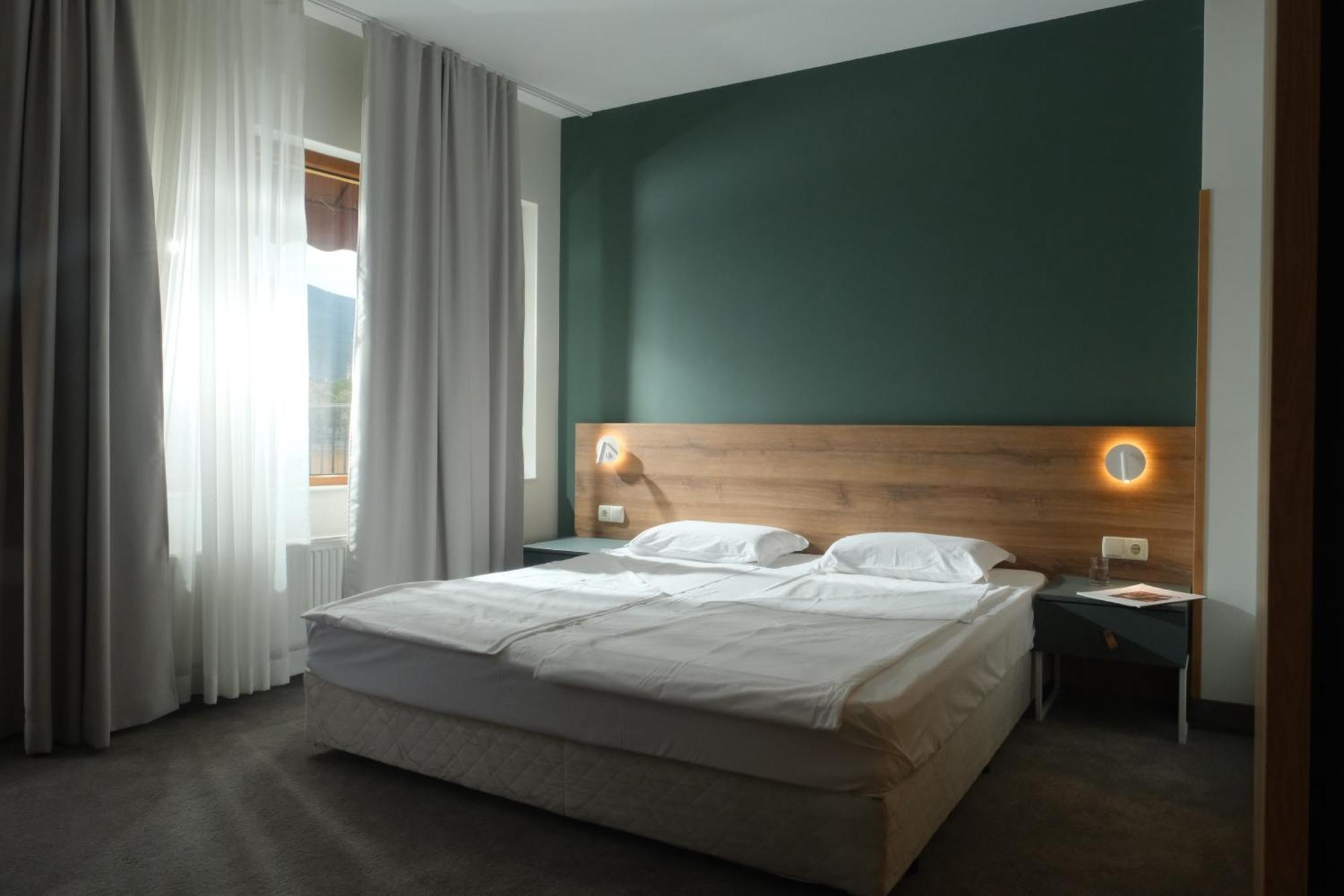 Family Hotel Ramira Кюстендил Экстерьер фото