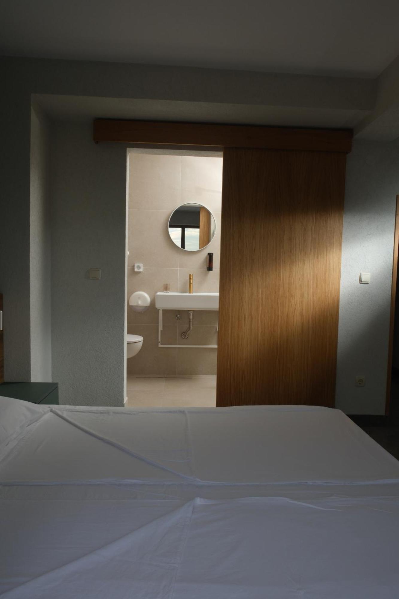 Family Hotel Ramira Кюстендил Экстерьер фото